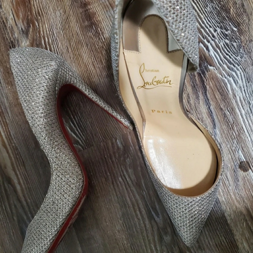 Christian Louboutin Iriza Pumps